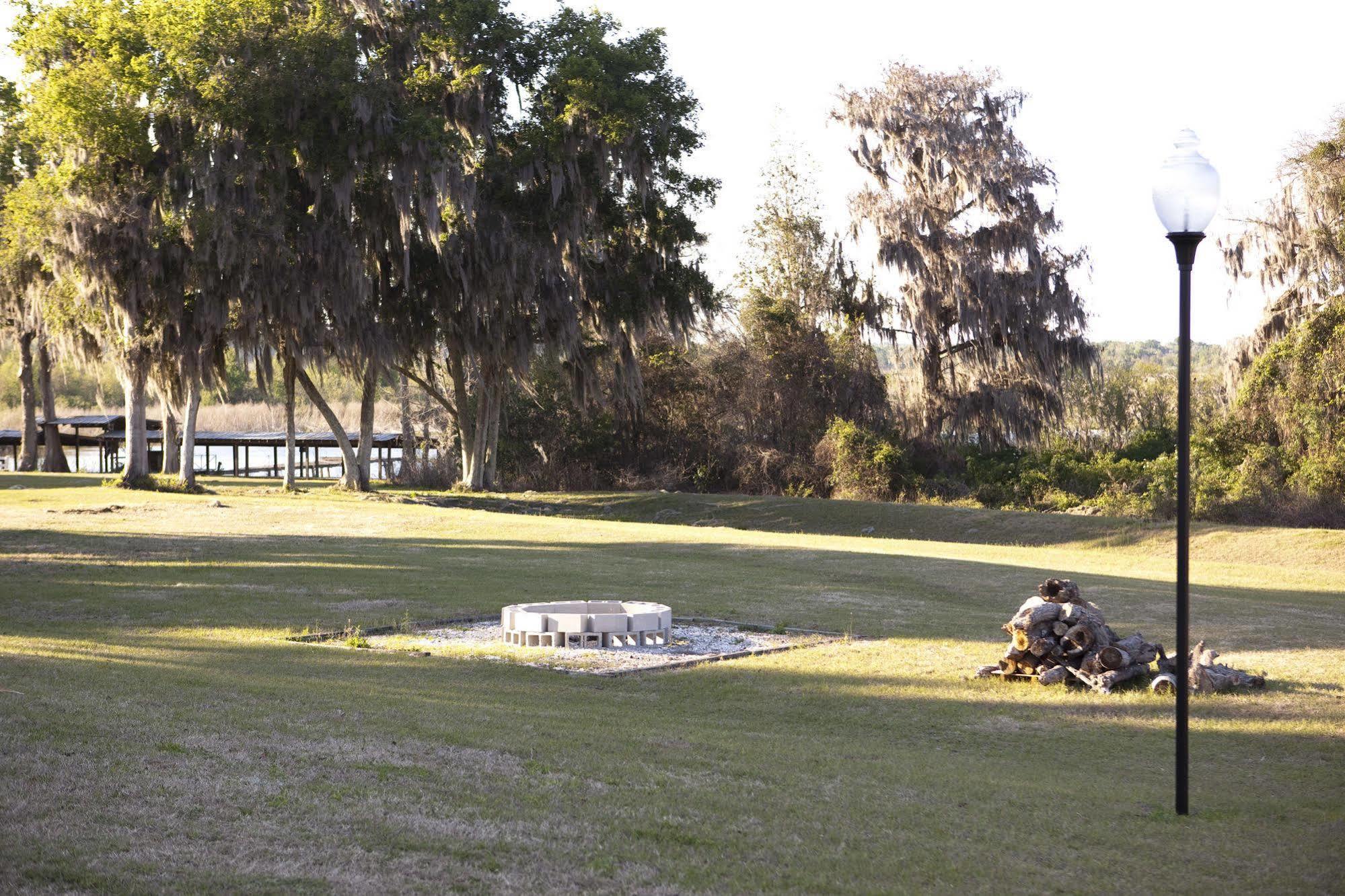 Grand Lake Golf And Rv Resort Orange Lake Exterior foto