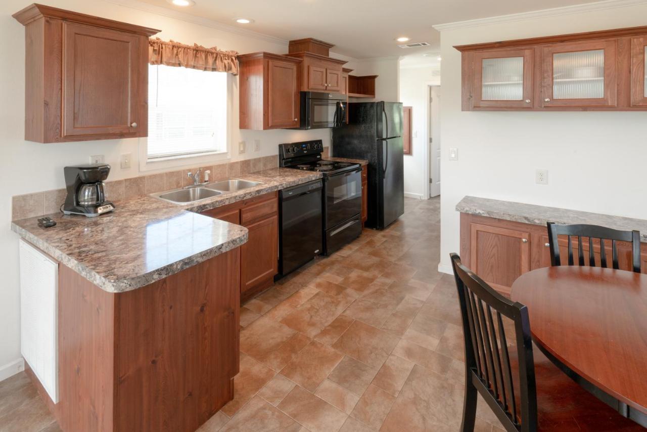 Grand Lake Golf And Rv Resort Orange Lake Exterior foto
